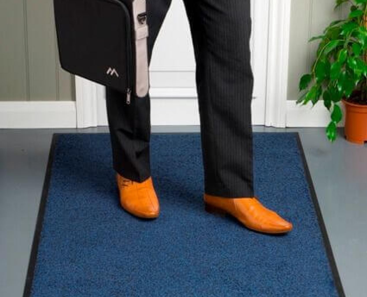 Moisture And Dirt Trapper Mats